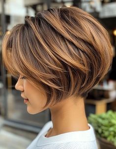 Brown Chin Length Bob, Stacked Pixie Haircut Back View, Katie Holmes Short Hair, Medium Stacked Bob Hairstyles, Short Asymmetrical Bob, Voluminous Bob, Colored Bob, Bixie Haircut