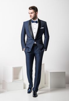 Boty na oblek – pravidla pro kombinování barev Mens Wedding Suits Navy, Reception Suits, Mens Formalwear, Punny Jokes, Groom Dress Men