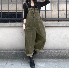 Casual Playsuit, Cargo Jumpsuit, Womens Playsuits, Jumpsuit Casual, Fall Pants, Maternity Jumpsuit, Playsuit Romper, Leg Design, Casual Jumpsuit