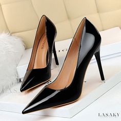 Lasaky - Sleek High Heels with Shiny Patented Leather Upper Spring Shoes Women, Nude High Heels, Types Of Heels, Bridal Heels, Super High Heels, Leather High Heels, Patent Leather Heels, Fashion High Heels, Black High Heels