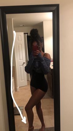 Look Kylie Jenner, Foto Poses, Selfie Ideas Instagram, Instagram Pose, Body Inspiration, A Mirror