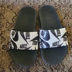 Never Worn - Nike Non-slip Slide Sneakers For Streetwear, Synthetic Slide Sneakers For Streetwear, Synthetic Low-top Non-slip Slides, Non-slip Low-top Synthetic Slides, Non-slip Synthetic Slide Sneakers, Non-slip Synthetic Low-top Slides, Casual Low-top Non-slip Slides, Casual Non-slip Low-top Slides, Casual Slip-resistant Low-top Slides