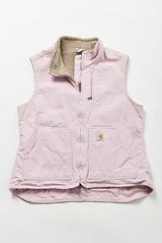 Pink Carhartt Vest, Carhartt Women Outfits, Pink Carhartt Jacket, Auburn Clothes, Pink Carhartt, Pink Vest, Carhartt Jacket, Thrift Fashion