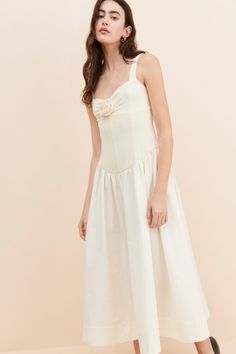 Rent Billie Midi Dress from Nuuly. Pick 6 items for $98/month. Free shipping + returns. Chic A-line Maxi Dress With Lined Bodice, Feminine A-line Midi Dress With Ruched Bodice, Feminine A-line Dresses With Ruched Bodice, Chic A-line Ruched Dress, Summer Maxi Dress With Fitted Bodice For Formal Occasions, Summer Fit And Flare Dress With Ruched Bodice, Elegant Summer Maxi Dress With Lined Bodice, Chic Summer Midi Dress With Sweetheart Neckline, Sundress Midi Dress With Lined Bodice For Garden Party