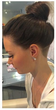 Nape Undercut Updo, Undercut With Bun Women, Womens Undercut Long Hair Side Shave, Long Hair Shaved Around Ears, Subtle Undercut Women Nape, Undercut Bob Haircut, Nape Undercut, Cigars And Women