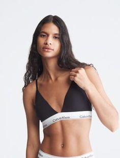 Modern Cotton Lightly Lined Triangle Bralette Tight Tank Top, Calvin Klein Bralette, Calvin Klein Bra, Cotton Bralette, Triangle Bralette, Black Bralette, Calvin Klein Woman, Sporty Look, Calvin Klein Black