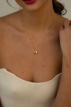 Wear your loved ones close to your heart in a locket suspended by a delicate 14k adjustable gold-filled chain.  Choose from 3 different locket sizes. Engraving or photo possible with an additional fee, 8-12 day send out time with customization. Please leave a note upon checkout or reach out to us at contact@katyfaye.co Gold Locket, Classy Jewelry, Jewelry Lookbook, A Necklace, Heart Locket, Girly Jewelry, Jewelry Inspo, Dream Jewelry, Dainty Jewelry