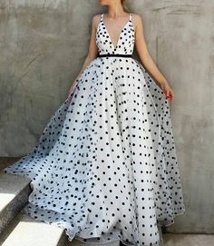 M Wedding Maxi Dress, Teuta Matoshi, Dots Fashion, Long Maxi Dresses, Polka Dots Fashion, Polka Dot Maxi Dresses, Polka Dot Wedding, Long Evening Gowns, Maxi Dress Wedding