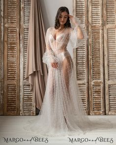 Lingerie For Bride, Long Bridal Robe, Bride Dressing Gown, Tulle Maternity Dress, Wedding Tulle, Silk Robe Long, Pearl Bride, Lace Bridal Robe, Gown Bridesmaid