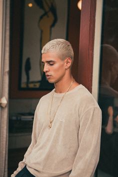 Fade Styles For Men, Buzzcut Men Fade, Buzzcut Fade, Buzzcut Men, Fade Hairstyles For Men, Bleached Hair Men