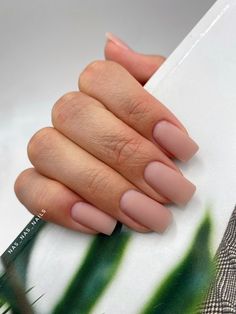 Absolute naturalness 👌🏻 Matte Acrylic Nails Square, Matt Square Nails, Mate Short Nails, Matt Beige Nails, Dnd Nude Escape, Beige Nails Matte, Mat Gel Nails, Mat Nails Designs, Neutral Nails Natural