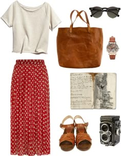 Paris Mode, Travel Outfit Summer, Printed Maxi Skirts, Looks Chic, Purse Jewelry, Jewelry Shopping, Mode Vintage