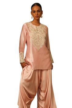 Powder pink short kurta with cutwork embroidery on yoke and cuffs. Paired with a plain harem pant. - Aza Fashions Fitted Cutwork Sets, Pink Cutwork Sets For Festive Occasions, Festive Pink Cutwork Sets, Pink Wedding Sets With Cutwork, Elegant Pink Cutwork Set, Elegant Pink Sets With Cutwork, Short Kurta, Harem Pant, Women Kurta