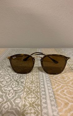 Ray Ban Aviators, Mens Glasses, Ray Ban Sunglasses, Ray Ban, Tortoise, Ray Bans, Sunglasses, Sun, Gold