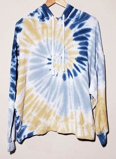 Like Love Tie-Dye Hoodie Mens Size Medium Oversized. NEW with tag. Cotton. Measures 26 inches across from underarm to underarm, 24 inches across the bottom unstretched, 24 inches long from top middle back of the neckline to the bottom, 12 inches long from the underarm to the bottom, 9 inch shoulders, 19 inch sleeves from top of shoulder line to cuff, 18 inches from underarm to the cuff. See pictures, thank you. Trendy Acid Wash Sweatshirt With Drawstring Hood, Oversized Cotton Tie-dye Hoodie, Oversized Tie-dye Sweatshirt For Spring, Oversized Tie-dye Hoodie For Streetwear, Oversized Tie Dye Hoodie For Streetwear, Oversized Tie Dye Sweatshirt For Spring, Spring Acid Wash Soft Hoodie, Spring Acid Wash Soft-washed Hoodie, Casual Bleached Hoodie With Relaxed Fit