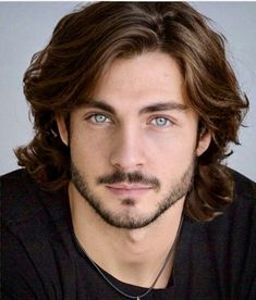 Man With Brown Hair And Beard, Men’s Hairstyle Round Face, Men Long Hair Bun, Man Hair Styles, Wedding Hairstyles With Bangs, Round Face Men, Long Hair Style, Undercut Long Hair, Brown Hair Men