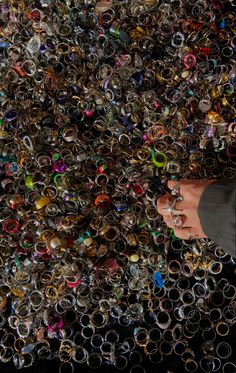 today we were at the flea market in berlin #fleamarket #rings #hands #endless #aesthetic #fashion Endless Aesthetic, Body Jewelry Diy, Preppy Jewelry, Earthy Jewelry, Girly Accessories, Maximalism, Jewelry Lookbook