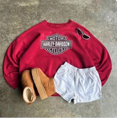 Con fort Color Unisex Fit Shein Outfits, Harley Davidson Motorcycles, Cute Everyday Outfits, Vintage Tee, School Outfit, The Floor, Comfy Outfits, Cute Casual Outfits