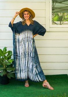 "🌈 Tie Dye Kaftan Dress, Loose Fit Tie Dye Dress, Hippie Tie Dye Kaftan, Tie Dye Clothing, Oversize Kaftan Dress, Tye Dye Caftan Dress Measurement and detail: 👉Fabric: 100% Breathable and Comfy Rayon 👉Method: Hand Dyed 👉Size: One Size Fits Most (M-4XL) Extremely comfy  👉Boho/Hippie /Festival/Beach/Tropical/Fancy/UniqueTheme 👉Length of Dress: 55\" 👉Width of Dress: 45\" 👉Bust 60\"-90\" 👉The back is identical to front pattern 👉Great for wearing while doing arts, crafts, relaxing at your h Indigo V-neck Maxi Dress For Beach, Indigo Batik Print Beach Dress, Hand Dyed V-neck Beach Dress, Spring Indigo Beach Kaftan, Spring Beach Indigo Kaftan, Tie Dye Kaftan, Tie Dye Clothing, Tye And Dye, Dress Loose Fit