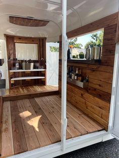 Horse Trailer Mobile Bar Western Mobile Bar, Mobile Bar Interior Design, Mobile Bar Interior, Coffee Trailer Interior Layout, Coffee Trailer Interior, Mobile Bar Trailer Interior, Wine Trailer, Mobile Bar Ideas