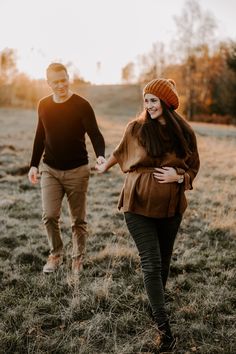 BabyboyPregnantMaternityMummytobeFall SessionWinterbaby Autumn Pregnancy Photoshoot, Winter Pregnancy Photoshoot, Fall Maternity Shoot, Couple Maternity Poses, Winter Maternity Photos, Fall Maternity Photos, Maternity Photography Poses Outdoors, Outdoor Maternity Photos, Maternity Photography Poses Couple