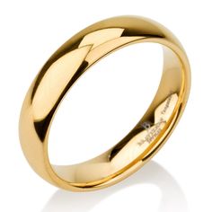 a yellow gold wedding ring with curved edges and an arrow in the center, on a white background