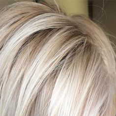 Multi Dimensional Blonde Short Hair, Creamy Blonde With Dimension, Neutral Tone Blonde Highlights, Champagne Highlights Blondes, Bright Neutral Blonde Highlights, All Over Highlights, Julie Thomas, Redken Shades Eq, Cute Short Haircuts