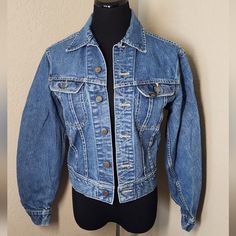 This Is A Vintage 1960's Lee Denim Jacket. You Can Wear A Significant Piece Of History And Look Ultra Stylish With Is Denim Jacket. - Sanforized - Union Made In U.S.A - I Think It's A Men's Medium - Unisex Vintage Denim Blue Long Sleeve Denim Jacket, Lee Jacket, Lee Denim Jacket, Blue Single-breasted Denim Jacket With Lapel Collar, Vintage Dark Wash Single-breasted Denim Jacket, Vintage Denim Blue Single-breasted Denim Jacket, Lee Denim, Vintage Pre-washed Cotton Denim Jacket, Coats Vintage