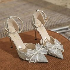 Wedding Heels Elegant, High Heel Shoes Elegant, Shoes For Women Heels, Silver Shoes Heels, Bowtie Wedding, Champagne Shoes, Shoes For Wedding, Elegant Wedding Shoes