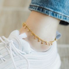 Adjustable Gold Beads Anklets, Adjustable Anklet For Everyday Wear, Cultural Jewelry, Flower Jewelry Designs, Jewelry Knowledge, Korean Jewelry, Elegant Aesthetic, Ankle Chain, Magical Jewelry