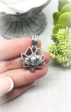 Lotus Flower Cremation Necklace, Pendant For Ashes, Rose Gold, Silver, Black, Capsule For Cremains, Memorial Jewelry Urn Locket, Pet Ashes by SoulImpressionsShop on Etsy Cremation Necklaces, Lotus Pendant, Urn Jewelry, Pet Ashes, Memorial Jewelry, Polish Jewelry, Perfect Ring, Snake Chain, Lotus Flower