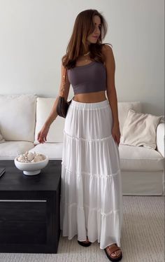 White Skirt Outfits, Skirt Outfit Summer, Rok Outfit, White Long Skirt, Maxi Skirt Outfits, Rock Outfit