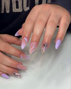 Purple Acrylic Nails Medium Length, Purple Birthday Nails Almond, Pretty Birthday Nails Almond, Sweet 16 Nails Almond, Sweet 16 Nails Acrylic Purple, Purple Quinceanera Nails Short, Medium Almond Nails Designs Summer, Purple Nails Medium Length, Ombre Nails Flower