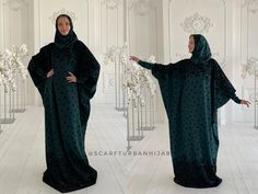 Stylish emerald elegant and classic dress for prayer or every day wear. This Abaya made of thic jersey with black print and with attached hijab. Of course this dress is comfortable and daily wear and for prayer. All manner of dresses in a couple of seconds covering the head, neck, hands and body. To sleeves sewn cuffs so that you will dont worry about your ourat during prayer or walking. This outfit is sure to appeal to moms because it helps to take a walk in just one minute!We strive to make co Elegant Green Thobe With Dabka Detailing, Dress Modern Hijab, Prayer Dress, Dress Abaya, Modern Hijab, Dress Modern, Abaya Dress, Islamic Fashion, Modern Dress