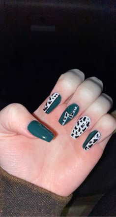 Nail Ideas That Match Everything, Green Western Nails, Acrylic Nails Western, Turquoise Nails Western, Western Nails Acrylic, Cowgirl Nails Westerns, Punchy Western Nails