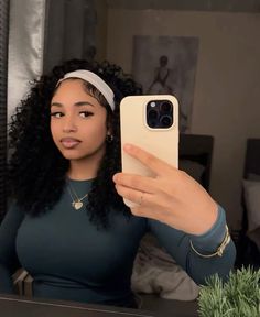 Natural 4b Hairstyles, Flip Over Quick Weave, 4b Hairstyles, Curly Hair Photos, Pretty Females, Quick Weave, Dope Hairstyles, 4c Hairstyles, Baddie Hairstyles