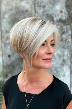 Bob Haircut Asian, Haircut Asian, Hair Myth, Short White Hair, Mom Cut, Pixie Bob Haircut, Silver Hair Color, Messy Short Hair, Hair Color Ideas For Brunettes