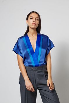 CARMEN blue - graphic pleated top Pleats Top, Pleated Tops, Pleated Top, Graphic Top, Blue Satin, Cool Suits, Silk Top, Blue Shirt, Silk Satin