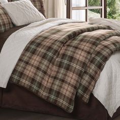 Huntsman Brown 4-Piece Comforter Set Comforter Sets By HiEnd Accents Brown Comforter Sets, Mood Board Bedroom, Brown Comforter, Luxury Comforter Sets, Bedroom 2024, Interior Design Classes, Green And Burgundy