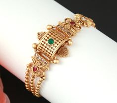 Antique gold tone Indian Bollywood celebrity style bracelets. Womens Gold Bracelets Indian, Gold Bracelet For Women Antique, Antique Bracelets Gold, Indian Bracelets Gold, Bracelets For Women Gold Indian, Latest Bracelet Designs Gold For Women, Latest Gold Bracelet For Women, Gold Bracelet Indian, Gold Bracelet Designs