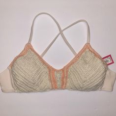 New With Tags. Offers Accepted, Bundle To Save! Check Out My Closet For Other Great Items. Smoke Free, Pet Friendly Home. I Always Try To Ship Out Same Day Or Next Morning. Thanks For Stopping By! Target Swimsuit Colors Are Tan And Peach Beach Bra With Adjustable Straps And Stretch, Pink Seamless Bra For The Beach, Beach Underwire Stretch Bra, Spring Beach Fitted Bra, Casual Stretch Bra For Beach, Casual Beach Bra For Spring, Pink Bra For Spring Vacation, Beachwear Stretch Bra For Vacation, Beachwear Bra For Vacation With Stretch