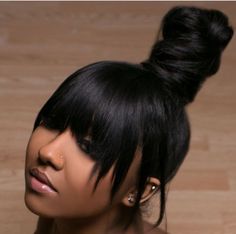 Top knot bun w/ bangs Weave Ponytail Hairstyles, Weave Ponytail, Black Ponytail Hairstyles, Hair Laid, Hair Ponytail Styles, Ponytail Styles, Hair Bun, Love Hair, Twist Hairstyles