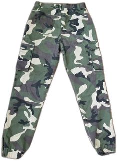 Camouflage Cargo Pants With Tapered Leg, Camouflage Tapered Leg Pants With Cargo Pockets, Camouflage Cotton Joggers With Pockets, Military Cargo Pants With Elastic Waistband, Military Cargo Pants With Elastic Waistband For Streetwear, High Waisted Cargo Pants, Camo Jogger Pants, Tied T Shirt, Clarksville Tn