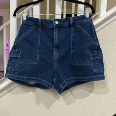 Denim Mom Shorts Denim Mom Shorts, Hollister Jean Shorts, Birthday Stuff, Low Rise Shorts, White Jean Shorts, Hollister Shorts, High Rise Denim Shorts, Blue Jean Shorts, Jeans For Short Women