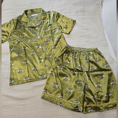 Nwot, No Signs Of Wear. Please See Photos For Details. From Smoke Free And Let Free Home Plaid Boxers, Knit Lounge Set, Light Blue Plaid, Wide Leg Lounge Pants, Halloween Pajamas, Satin Set, Lounge Bra, Satin Pajama, Satin Short