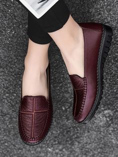 Burgundy Fashionable    Plain Loafers    Women Shoes Loafers Women, Nike Fashion Shoes, Girly Shoes, Black Leather Shoes, Classic Shoes, Hippie Chic, Loafers For Women, Womens Flats, Fashion Online Shop