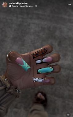 Types Of Nails, Nails Inspo, Rhinestone Nails, Mani Pedi, Summer Nails, Nail Colors, Gel Nails, Acrylic Nails