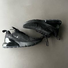 Gently Worn - Minor Scuff Marks Due To Wear - Clean And Washed Nike Air 270, Air 270, All Black Nikes, Black Nike, Black Nikes, Womens Shoes Sneakers, All Black, Nike Shoes, Nike Women