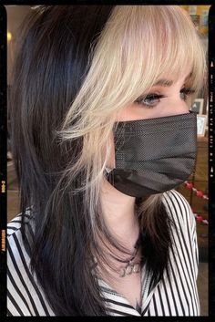 Black And Blonde Hair Peekaboo, Bleach Bangs, Blond Bangs With Brown Hair, Peekaboo Bangs, Glowup Ideas, Dyed Bangs, Bleached Bangs, Alt Hair, Color Block Hair