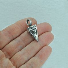 Beldiamo 8 g 925 Sterling Silver Spike Piramid Egiptian Locket Gift Pendant Fharaoh Tutankhamun Amulet for Men and Women * 100% polished solid sterling silver * .925 trademark stamp * Solid sterling silver weight: approx. 8 Grams * Crafted and polished by hand * Pendant Size: 34 mm x 13 mm / 1.33 in x 0.51 in * Inner Bail diameter - 7 mm x 5 mm / 0.27 in x 0.19 in Fact What does triangle symbolize? This pendant is assembled from three similar triangles that constitute a pyramid. In the esoteric Similar Triangles, King Tutankhamun, Native American Headdress, Vikings Gifts, Hand Pendant, Egyptian Style, Tutankhamun, Knot Bracelet, Mens Pendant